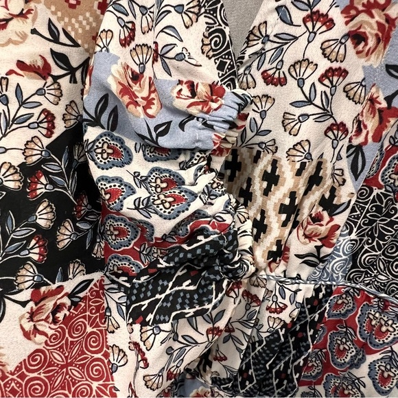 Skylar Rose V-Neck Midi Smock Dress in 70s Patchwork Print Size Small - Picture 6 of 15